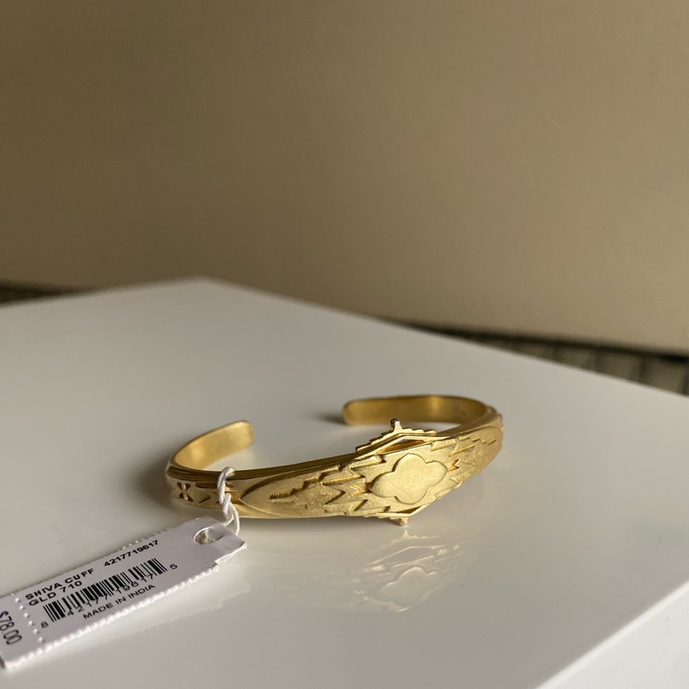 Kendra Scott shiva cuff bracelet